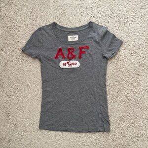 Abercrombie & Fitch Size S T-shirt